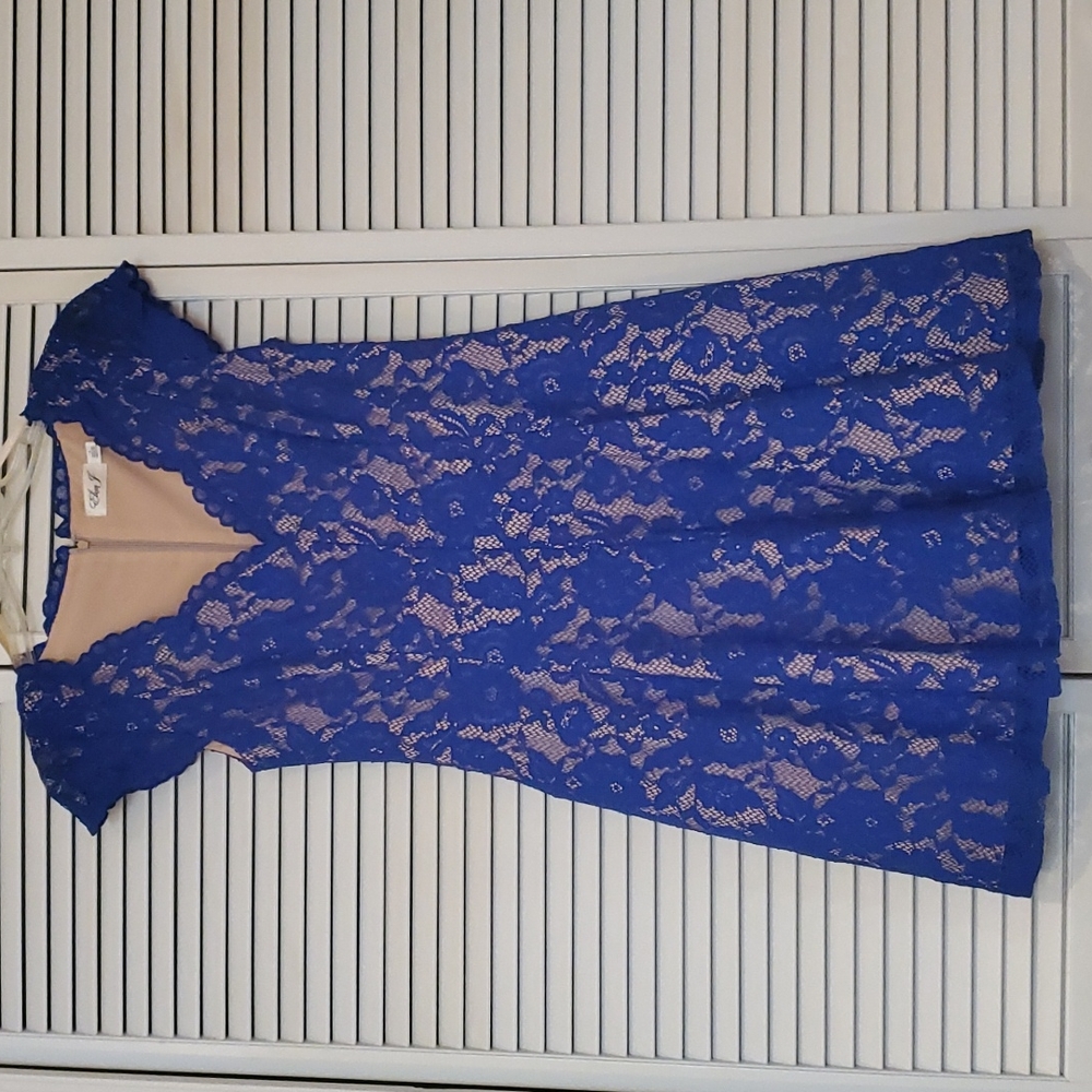 Eliza J Fit and Flare, cap sleeve, scalloped dress